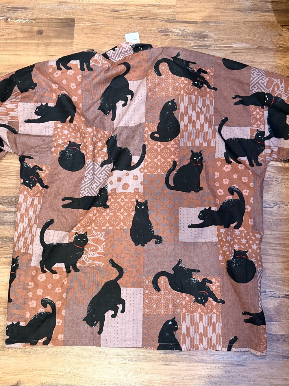 Cat Print Lightweight Kimono Jacket - Black Cats on Rust - Picture 3 of 3